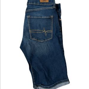 Levi Denizen Modern Skinny Shorts Size 29 (8)